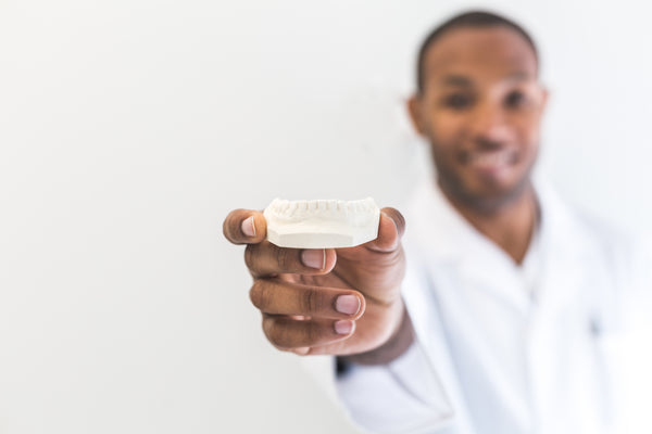 Teeth Whitening & Bleaching